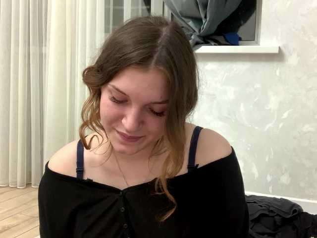 FinnaFlower live cam on BongaCams