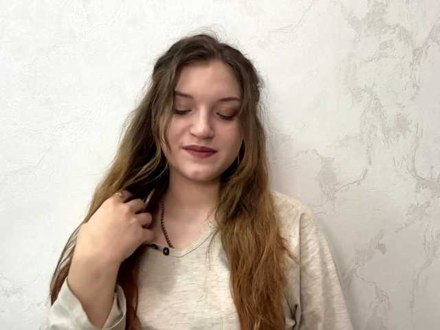 FinnaFlower live cam on BongaCams