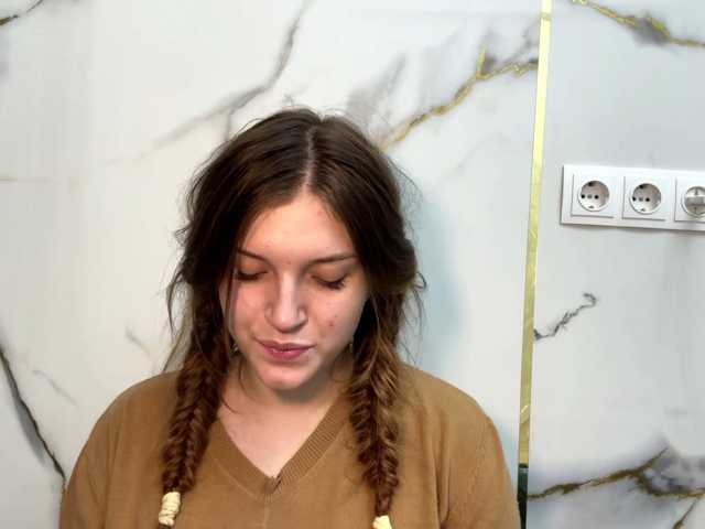 FinnaFlower live cam on BongaCams