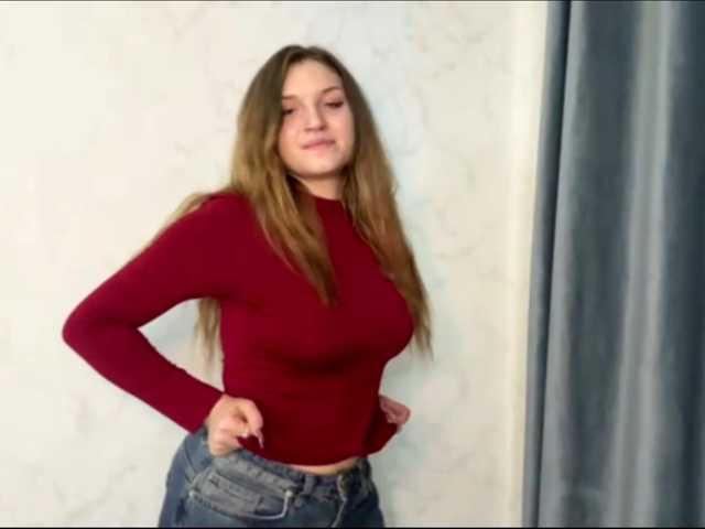 FinnaFlower live cam on BongaCams