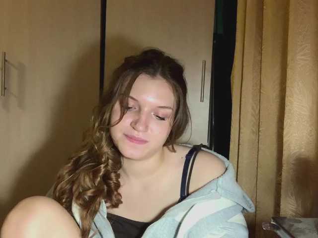 FinnaFlower live cam on BongaCams