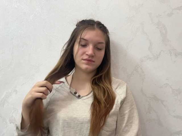 FinnaFlower live cam on BongaCams