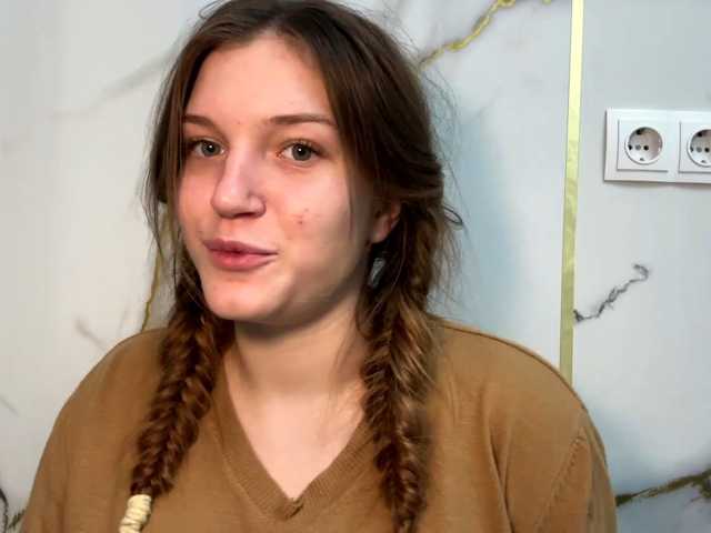 FinnaFlower live cam on BongaCams