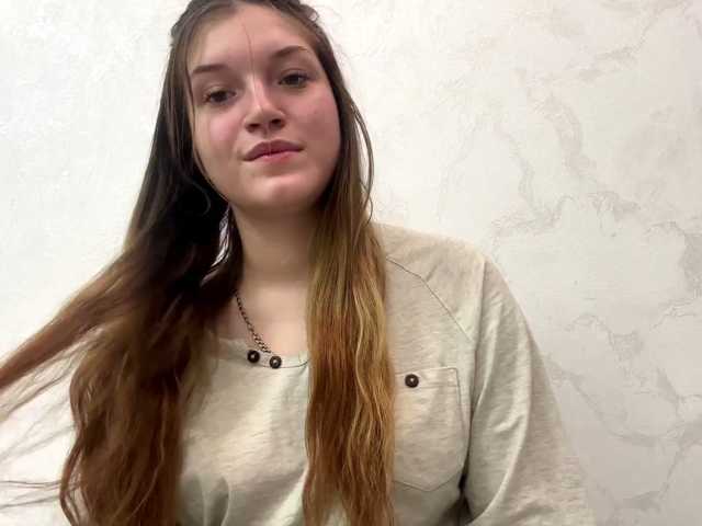 FinnaFlower live cam on BongaCams