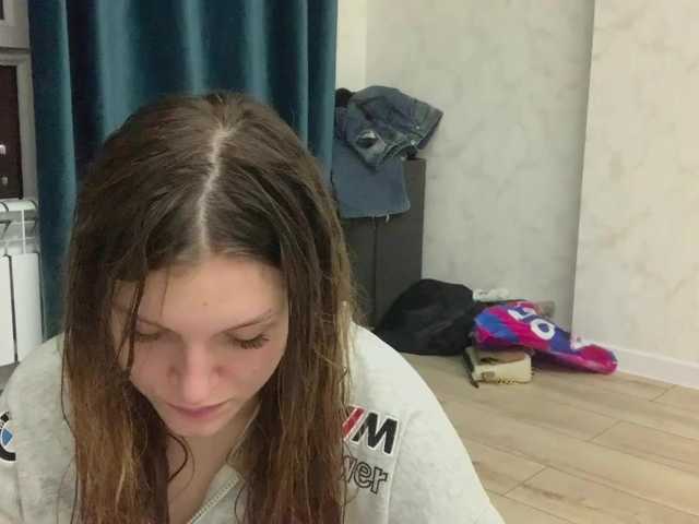 FinnaFlower live cam on BongaCams