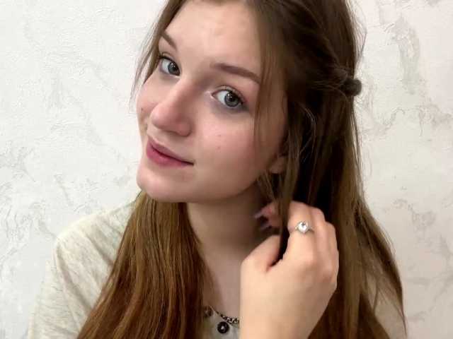 FinnaFlower live cam on BongaCams