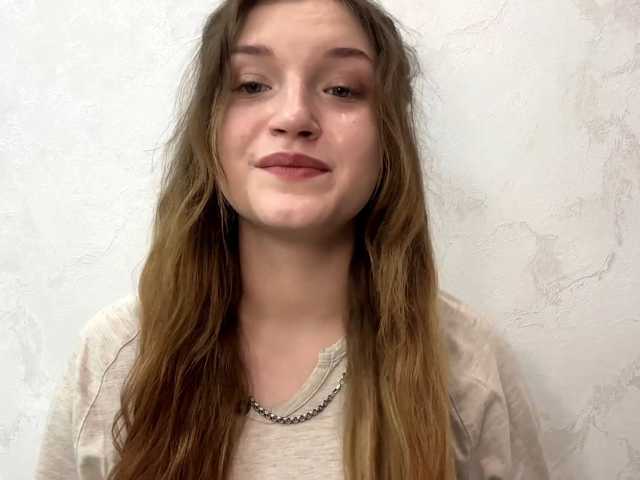 FinnaFlower live cam on BongaCams