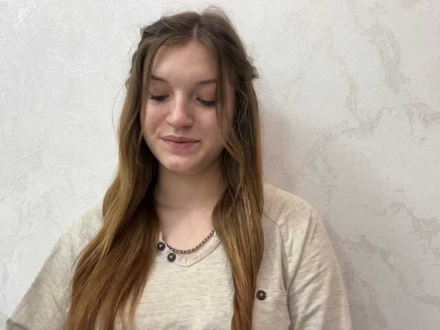 FinnaFlower live cam on BongaCams