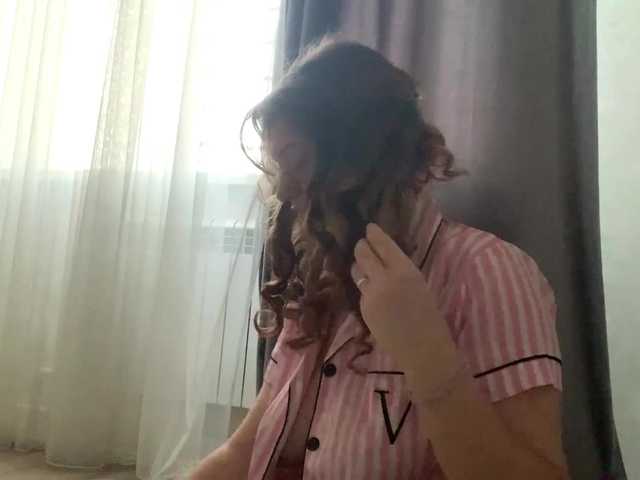 FinnaFlower live cam on BongaCams