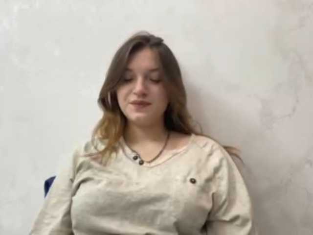 FinnaFlower live cam on BongaCams