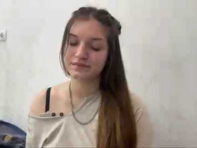 FinnaFlower live cam on BongaCams