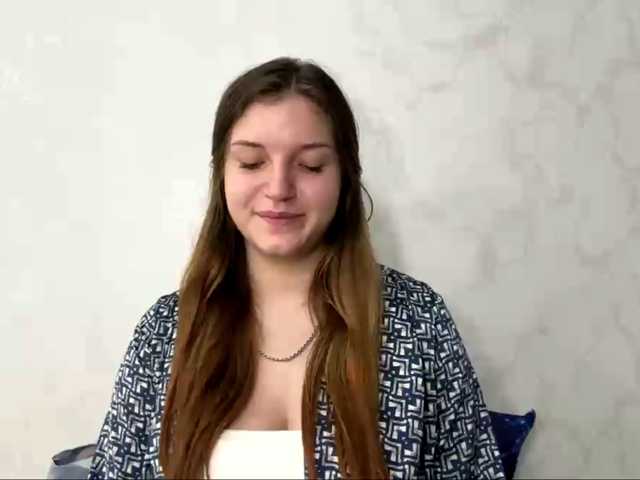 FinnaFlower live cam on BongaCams