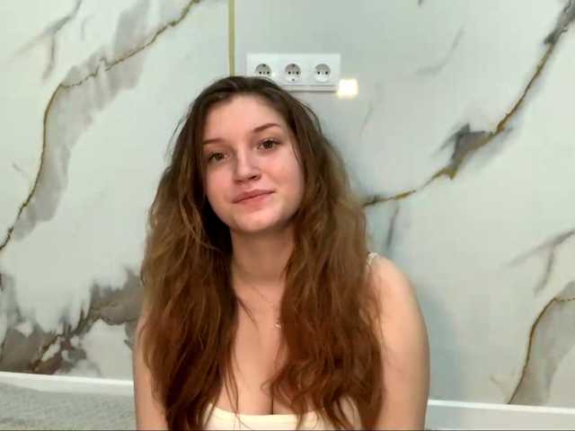 FinnaFlower live cam on BongaCams