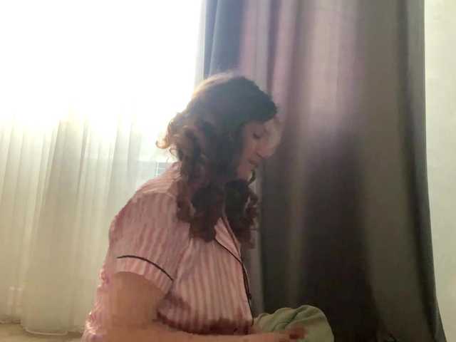 FinnaFlower live cam on BongaCams
