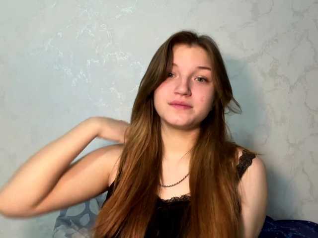 FinnaFlower live cam on BongaCams
