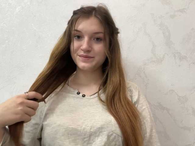 FinnaFlower live cam on BongaCams