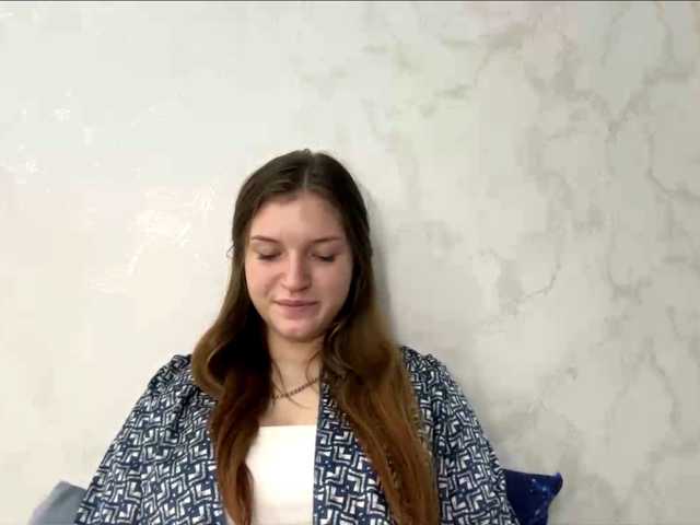 FinnaFlower live cam on BongaCams