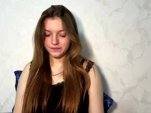 FinnaFlower live cam on BongaCams