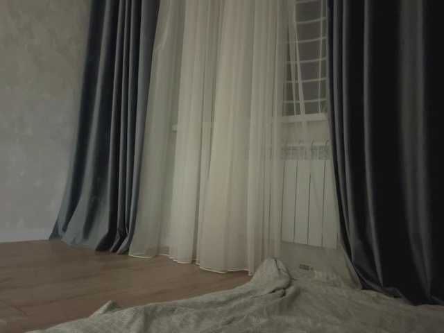 FinnaFlower live cam preview