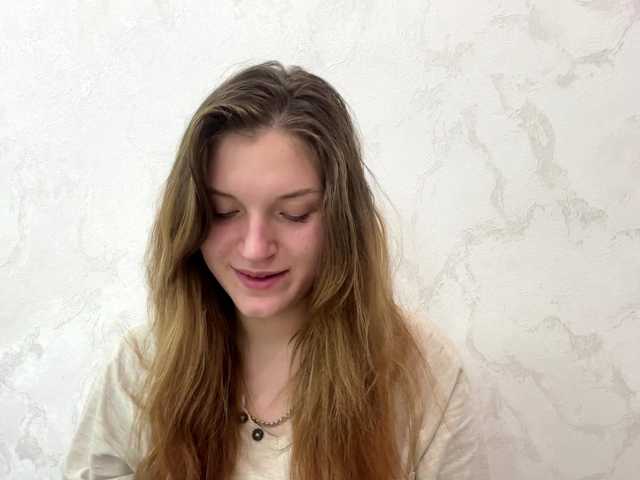 FinnaFlower live cam on BongaCams