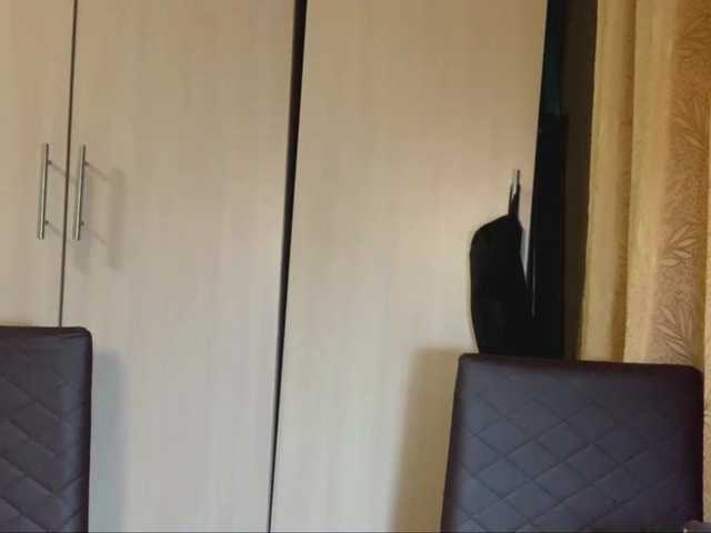 FinnaFlower live cam on BongaCams