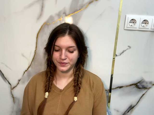 FinnaFlower live cam on BongaCams