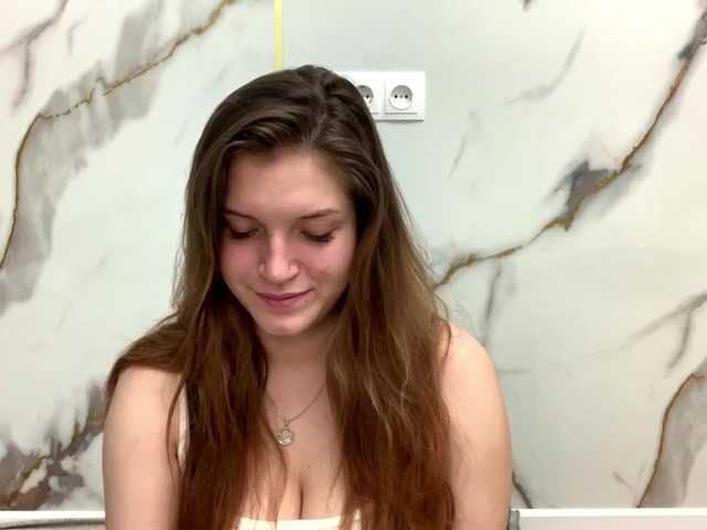 FinnaFlower live cam on BongaCams