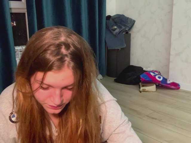 FinnaFlower live cam on BongaCams