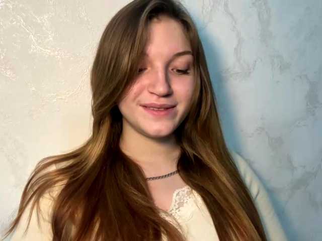 FinnaFlower live cam on BongaCams