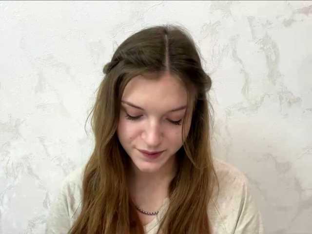 FinnaFlower live cam on BongaCams