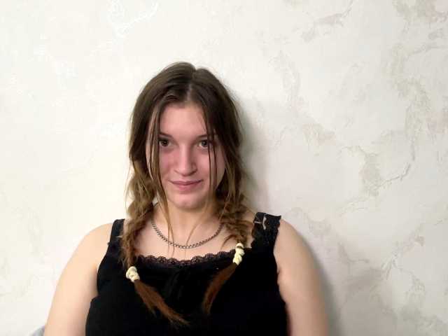 FinnaFlower live cam on BongaCams