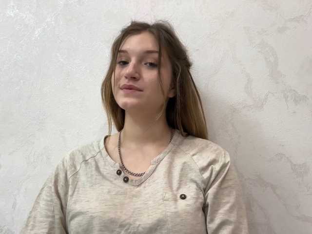 FinnaFlower live cam on BongaCams