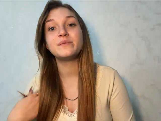 FinnaFlower live cam on BongaCams