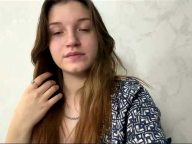 FinnaFlower live cam on BongaCams