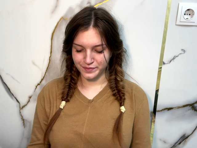 FinnaFlower live cam on BongaCams