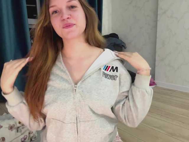 FinnaFlower live cam on BongaCams