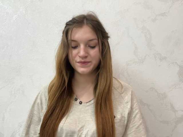 FinnaFlower live cam on BongaCams