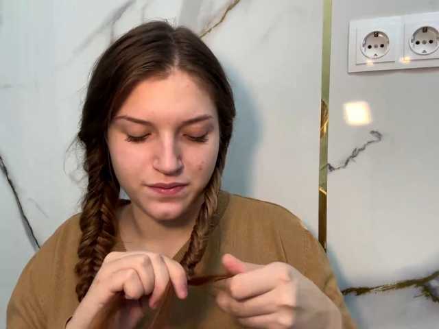FinnaFlower live cam on BongaCams