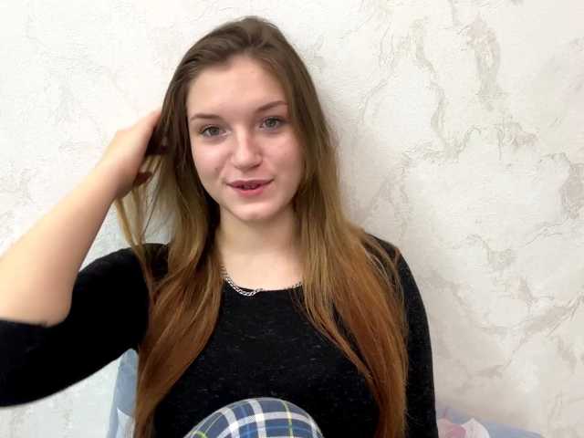 FinnaFlower live cam on BongaCams