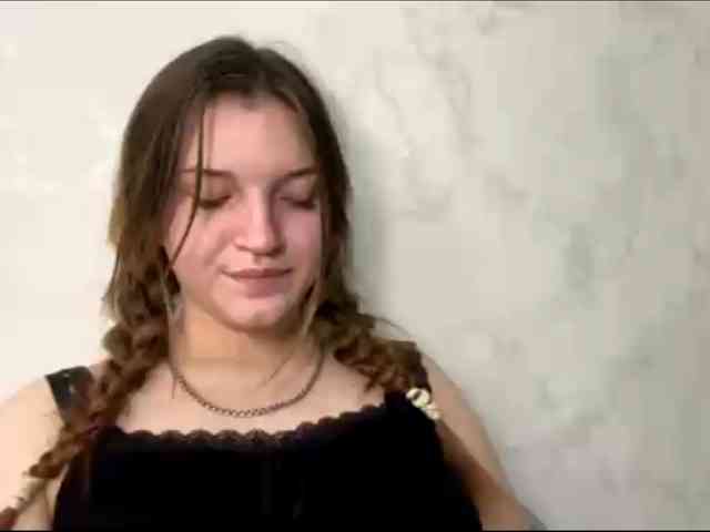 FinnaFlower - Girl 