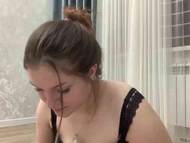 FinnaFlower's webcam live show