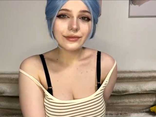 KittyKittyHey live cam on BongaCams