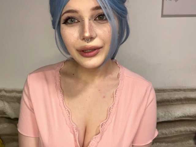 KittyKittyHey live cam on BongaCams