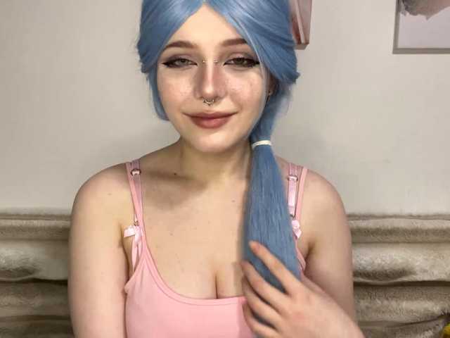 KittyKittyHey live cam on BongaCams
