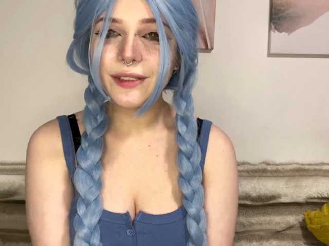 KittyKittyHey live cam on BongaCams