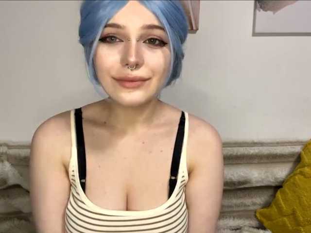 KittyKittyHey live cam on BongaCams