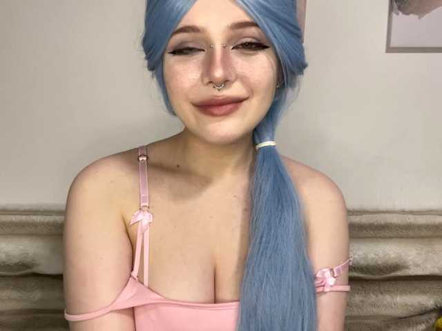 KittyKittyHey live cam on BongaCams