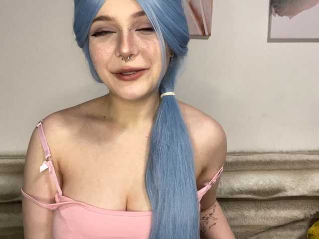 KittyKittyHey live cam on BongaCams