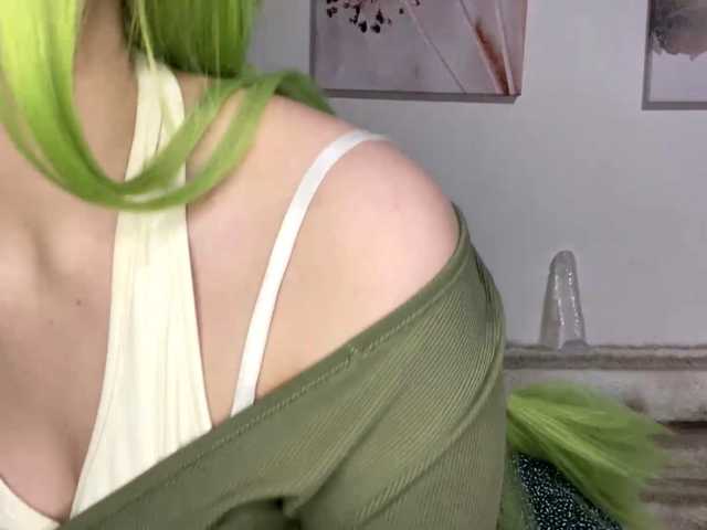 KittyKittyHey live cam on BongaCams