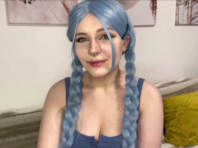 KittyKittyHey live cam on BongaCams